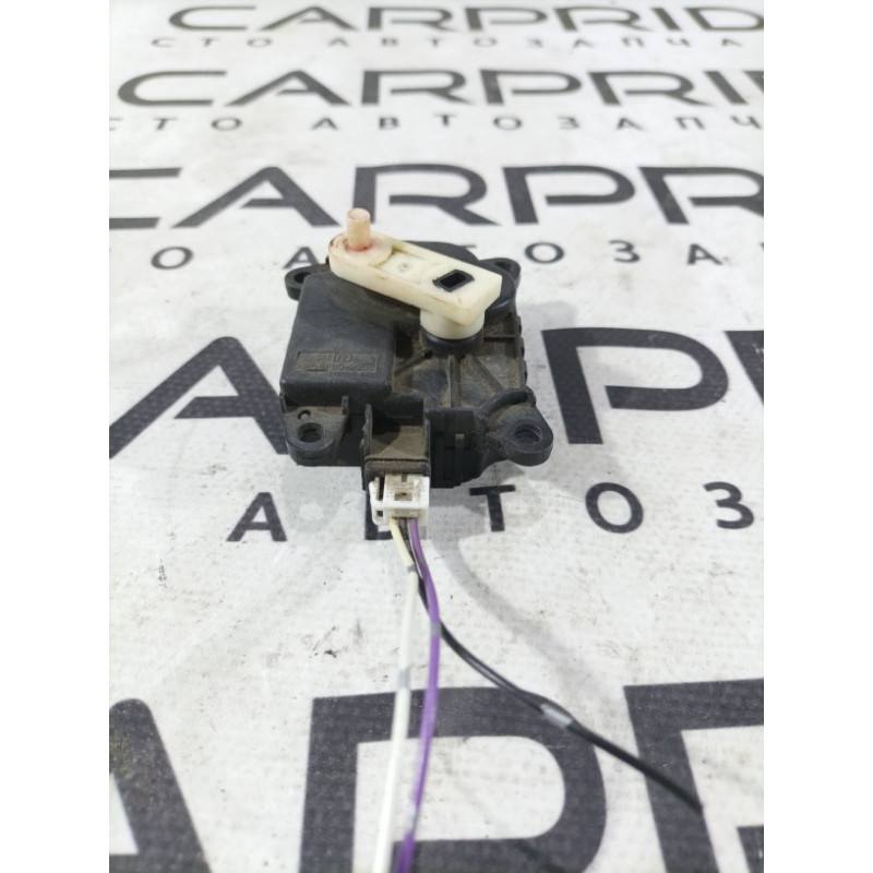 Привод заслонки отопителя (отопление и кондиционирование) Nissan Juke F15 2013 1.6 277301ka0a