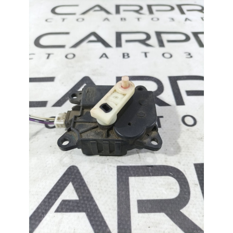 Привод заслонки отопителя (отопление и кондиционирование) Nissan Juke F15 2013 1.6 277301ka0a