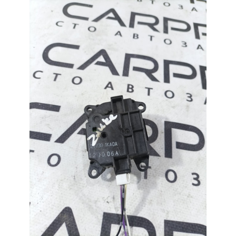 Привод заслонки отопителя (отопление и кондиционирование) Nissan Juke F15 2013 1.6 277301ka0a