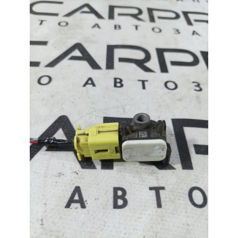 Датчик удара (электрика / датчики) Nissan Juke F15 2013 1.6 K88301EA0A