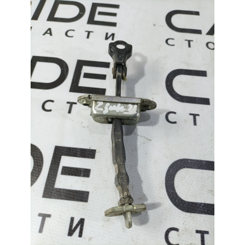 Ограничитель двери (кузов и элементы) Nissan Juke F15 2013 1.6 824301KA0A