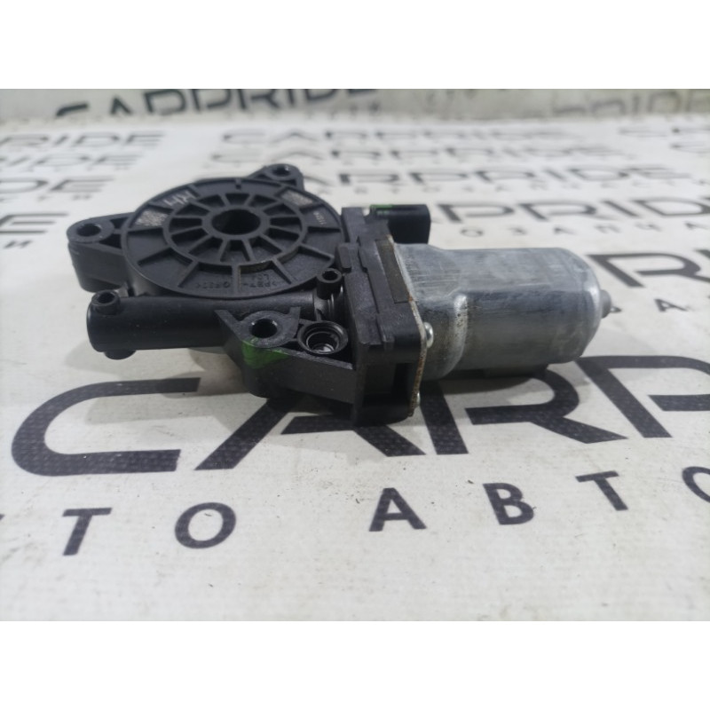 Мотор стеклоподъемника (электрика) Hyundai Sonata LF 82460c1000