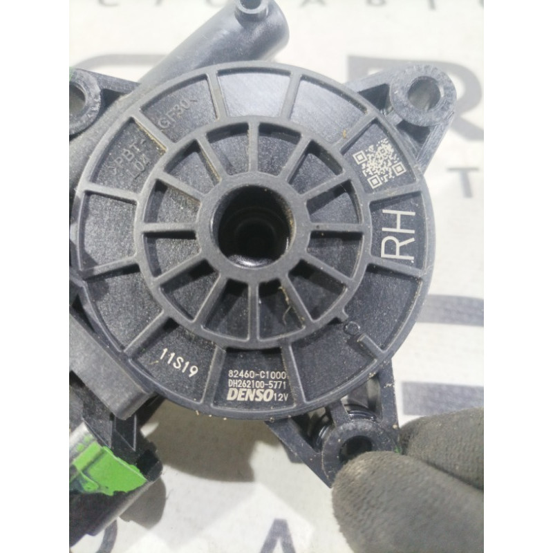 Мотор стеклоподъемника (электрика) Hyundai Sonata LF 82460c1000