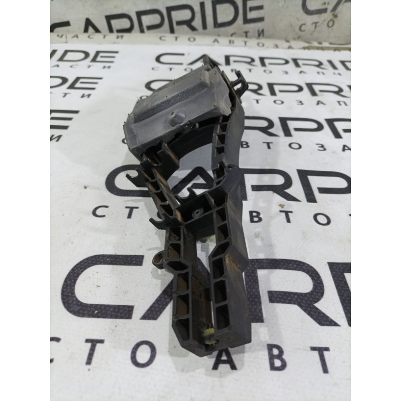 Кронштейн ручки дверей (кузов і елементи) BMW 3-series F30 2014 N20B20 51217242567