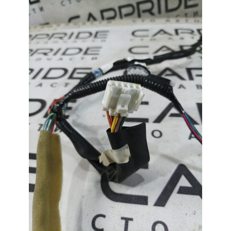 Проводка дверна (електрика) Toyota Sequoia XK60 821530c100