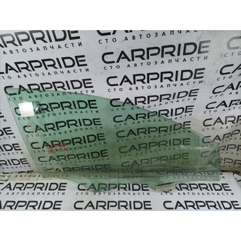 Стекло (кузов и элементы) Hyundai Sonata LF 82420C2000