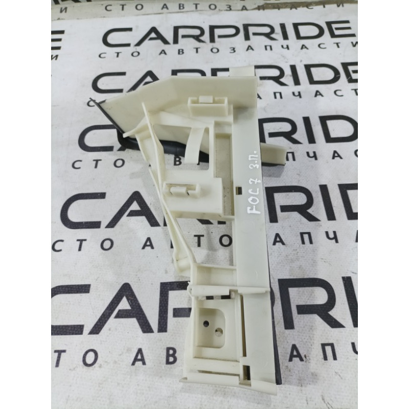 Направляющая стекла двери (кузов и элементы) Ford Focus MK3 2016 2.0 f1eba264a26ae