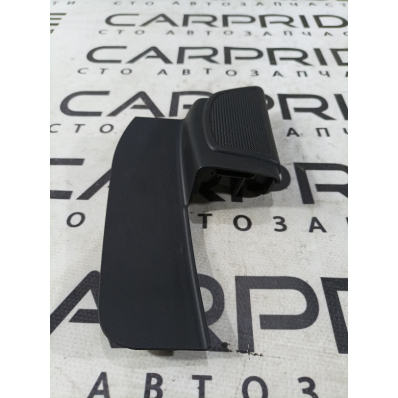 Молдинг двери (уголок) внутренний (кузов и элементы) Ford Focus MK3 2016 2.0 bm5118c862a