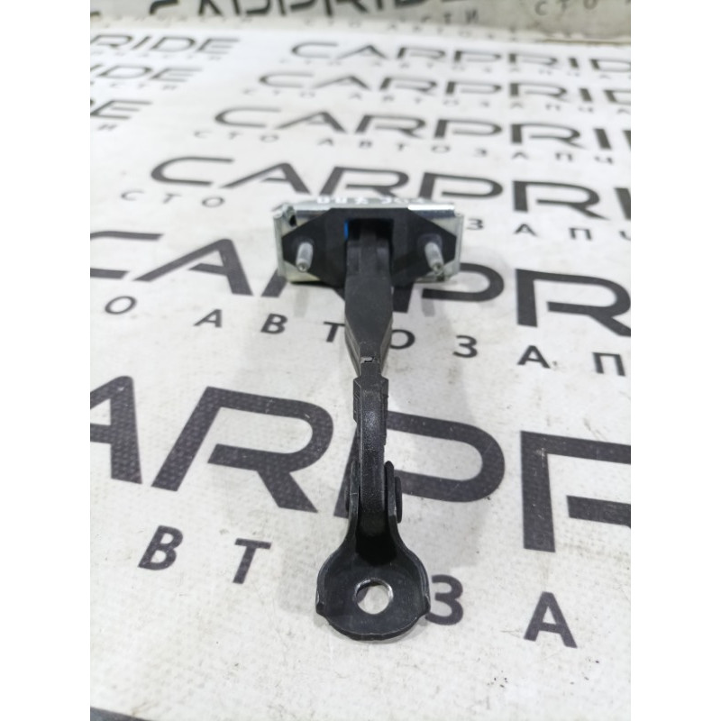 Ограничитель двери (кузов и элементы) Ford Focus MK3 2016 2.0 CP9Z5823500A