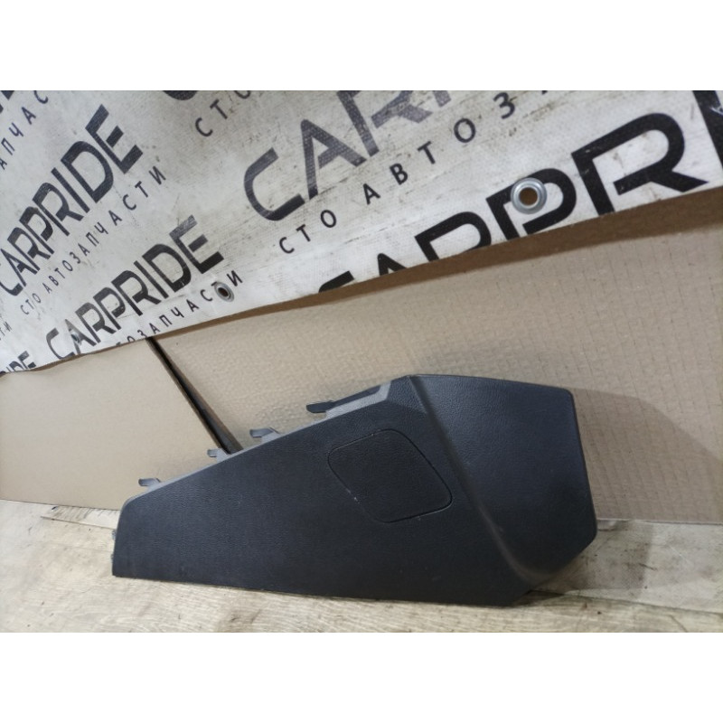 Накладка центральной консоли (салон) Ford Focus MK3 2016 2.0 F1EZ5804608AA