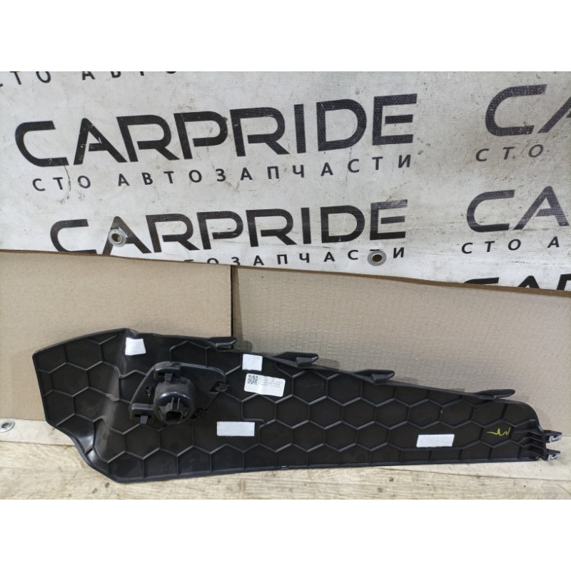 Накладка центральной консоли (салон) Ford Focus MK3 2016 2.0 F1EZ5804608AA