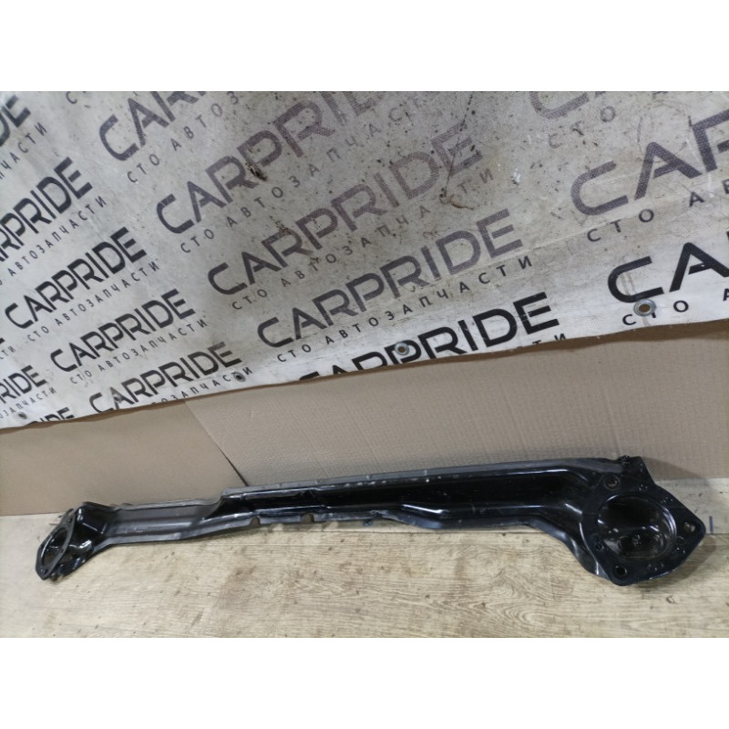 Распорка кузова (кузов и элементы) Ford Focus MK3 2016 2.0 DV6Z16A200A