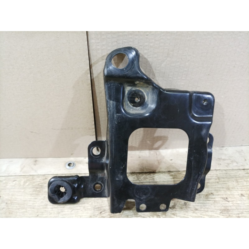 Крепление аккумулятора (кузов и элементы) Ford Focus MK3 2016 2.0 CP9Z6K034A