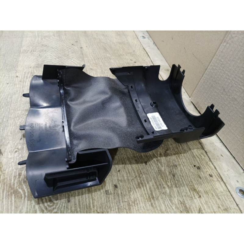 Кожух рулевой колонки верхний (салон) Ford Focus MK3 2016 2.0 DV6Z3530AA