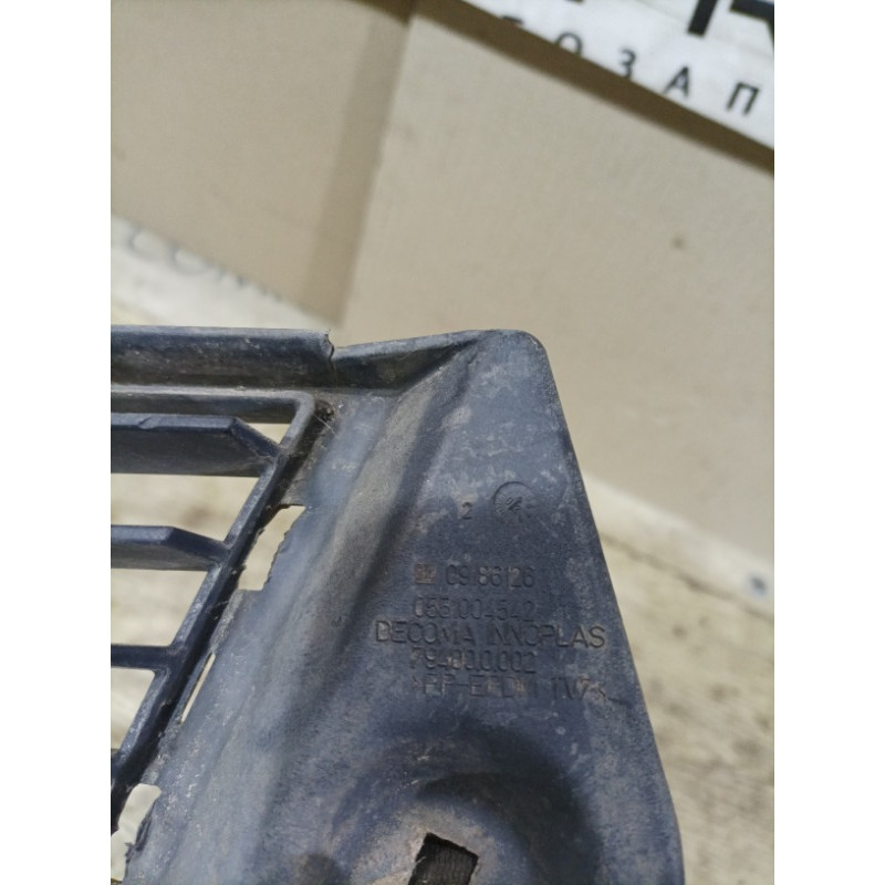 Решетка бампера (кузов и элементы) Opel Vectra C 2004 2.2 09186126