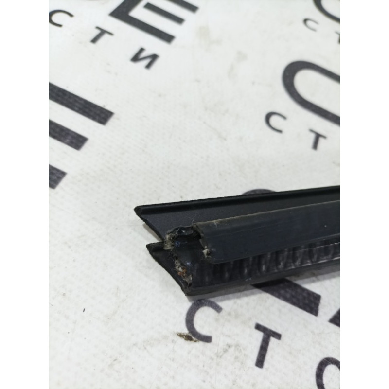 Молдинг стекла внутренний (наружные элементы кузова) FORD ESCAPE MK3 2014 1.6 CJ5Z7825861D