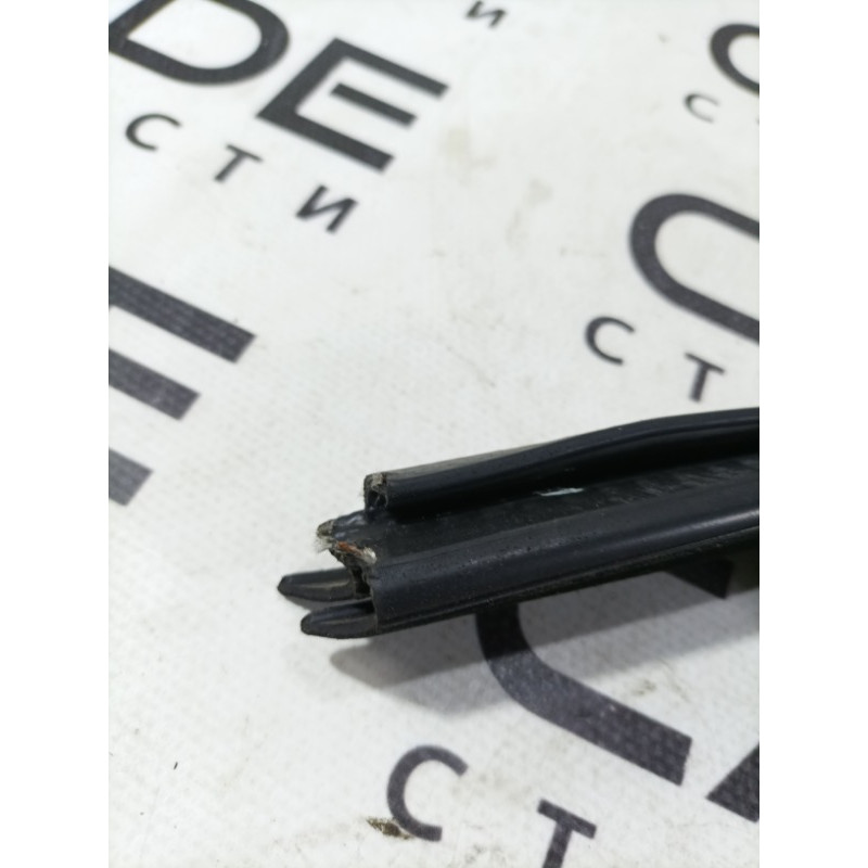 Молдинг стекла внутренний (наружные элементы кузова) FORD ESCAPE MK3 2014 1.6 CJ5Z7825861D