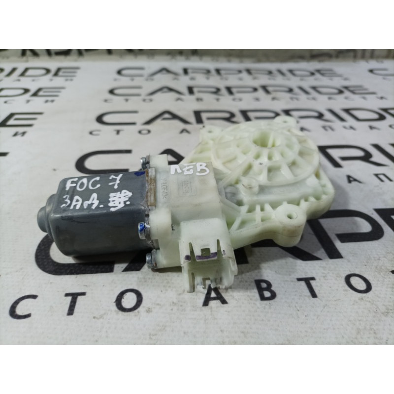 Мотор стеклоподъемника (электрика) Ford Focus MK3 2016 2.0 6CPZ5423395A