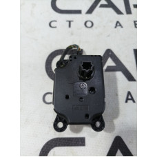 Привод заслонки отопителя