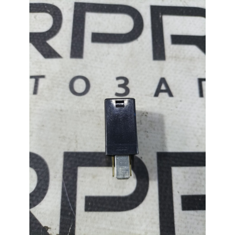 Реле (электрика) Ford Focus MK3 2016 2.0 9l2t14b192aa