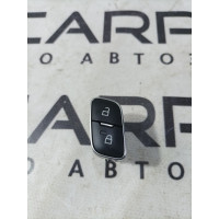 Кнопка блокировки центрального замка