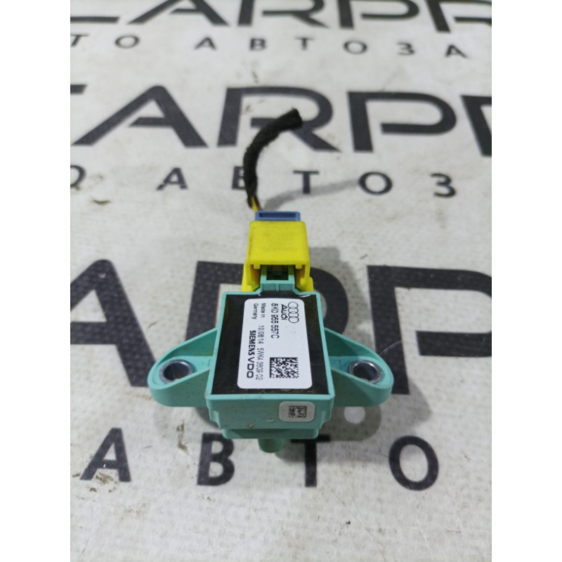 Датчик удара (электрика / датчики) Audi Q5 8R 8k0955557c