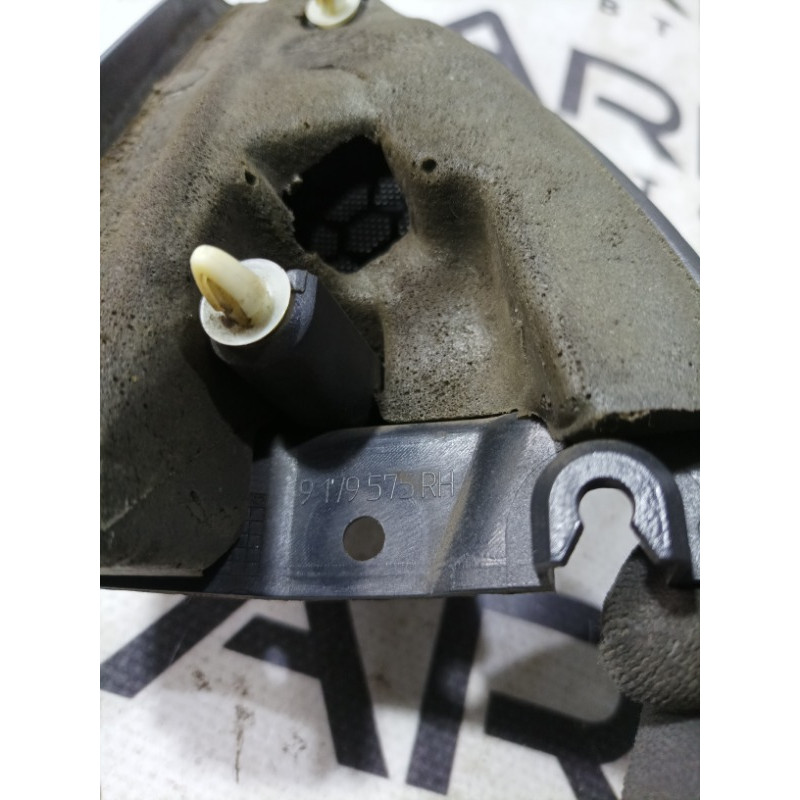 Молдинг двери (уголок) внутренний (кузов и элементы) Opel Vectra C 2004 2.2 9179575