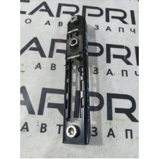 Кронштейн ремня безопасности