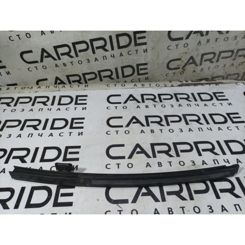 Направляющая стекла двери (кузов и элементы) Opel Vectra C 2004 2.2 5148108