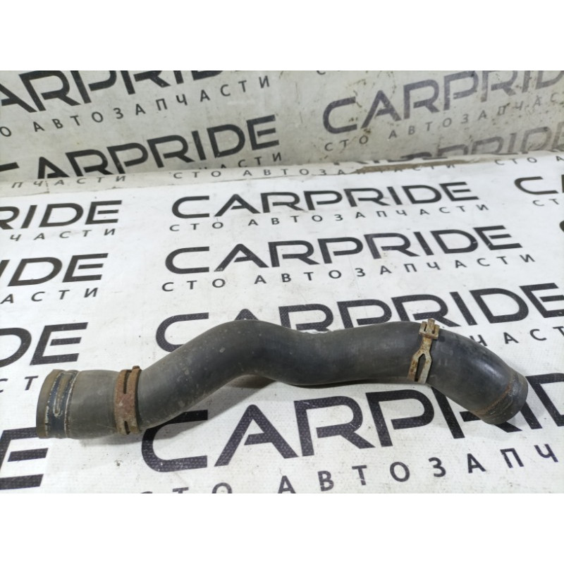 Патрубок (система охлаждения) Opel Vectra C 2004 2.2 1337614