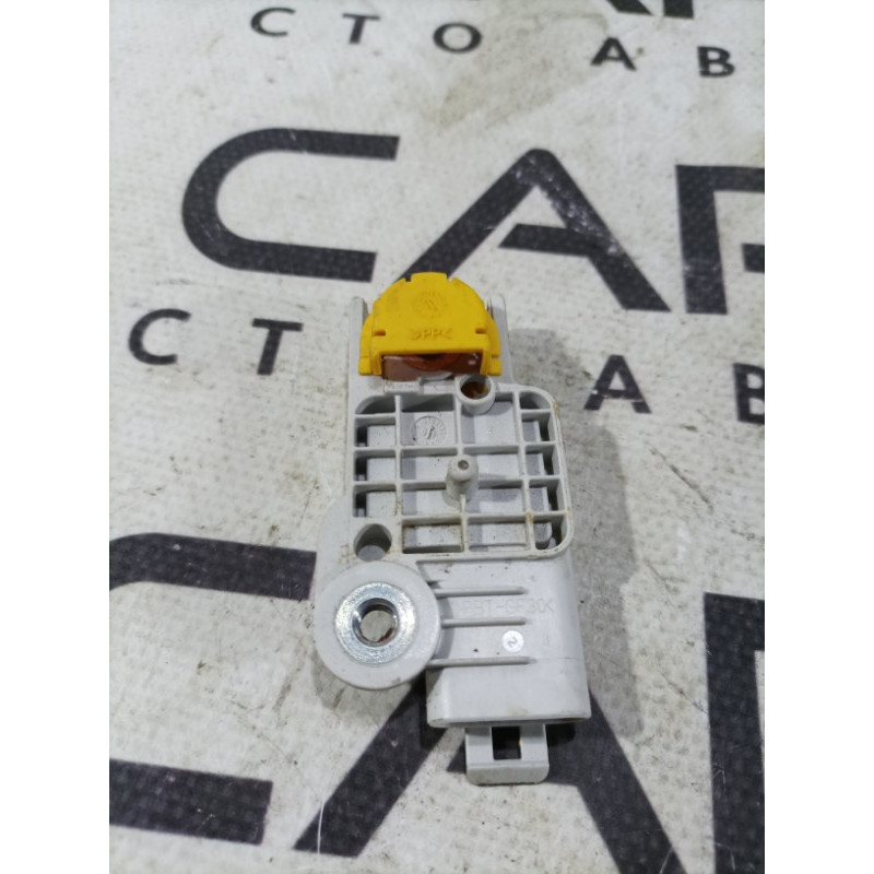 Датчик удара (электрика / датчики) Opel Vectra C 2004 2.2 13123277