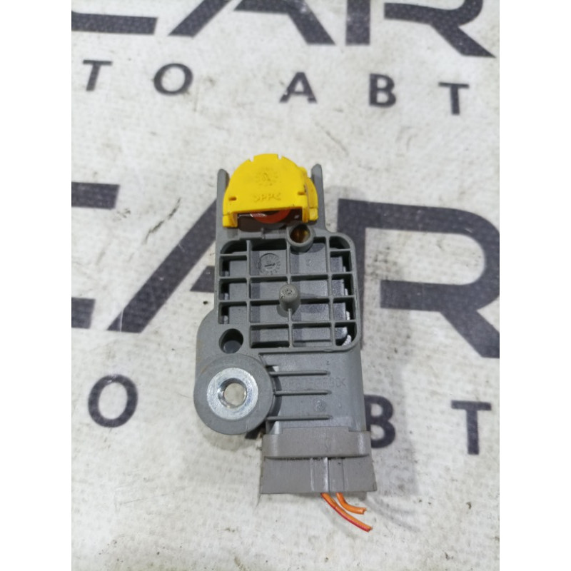 Датчик удара (электрика / датчики) Opel Vectra C 2004 2.2 13123276