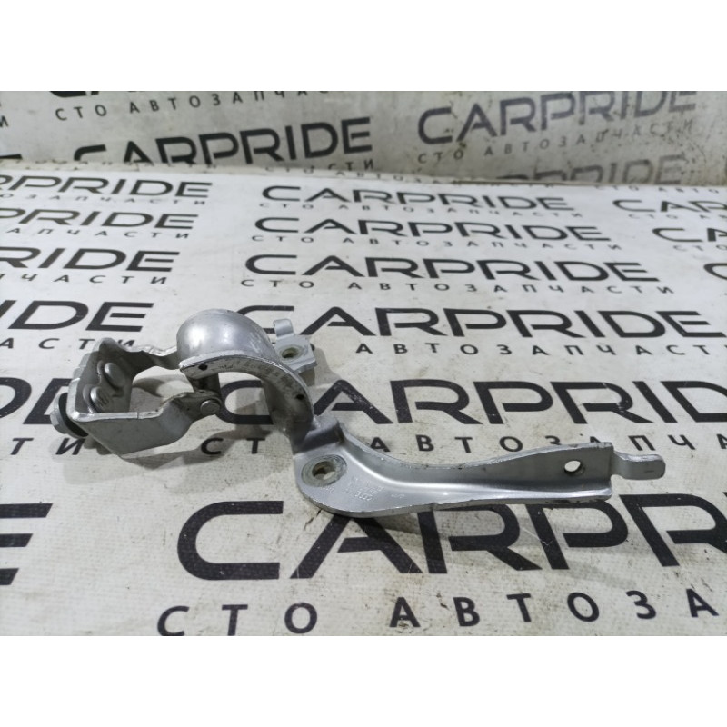 Петля багажника (кузов и элементы) AUDI A4 B6 2.4BDV 8e9827300e