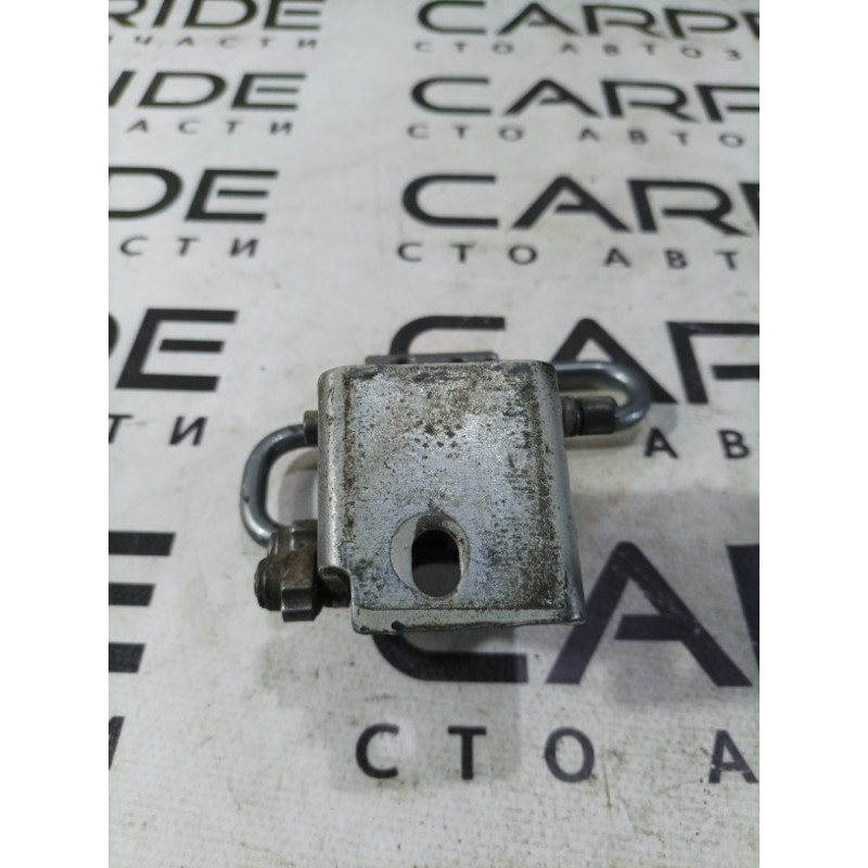 Петля двери (кузов и элементы) Volkswagen Passat B5 2003 2.5 AKN 3b4833411c