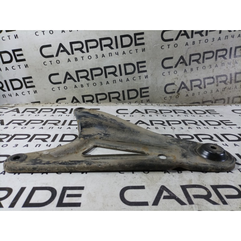 Кронштейн подрамника (подвеска) Opel Vectra C 2004 2.2 302061