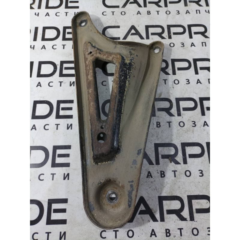 Кронштейн подрамника (подвеска) Opel Vectra C 2004 2.2 302062