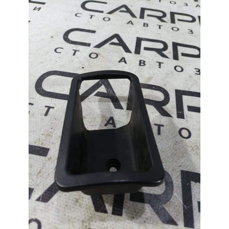 Накладка ручки внутренней (салон) Ford Transit Connect 1 2005 1.8L 2t14v22621ac