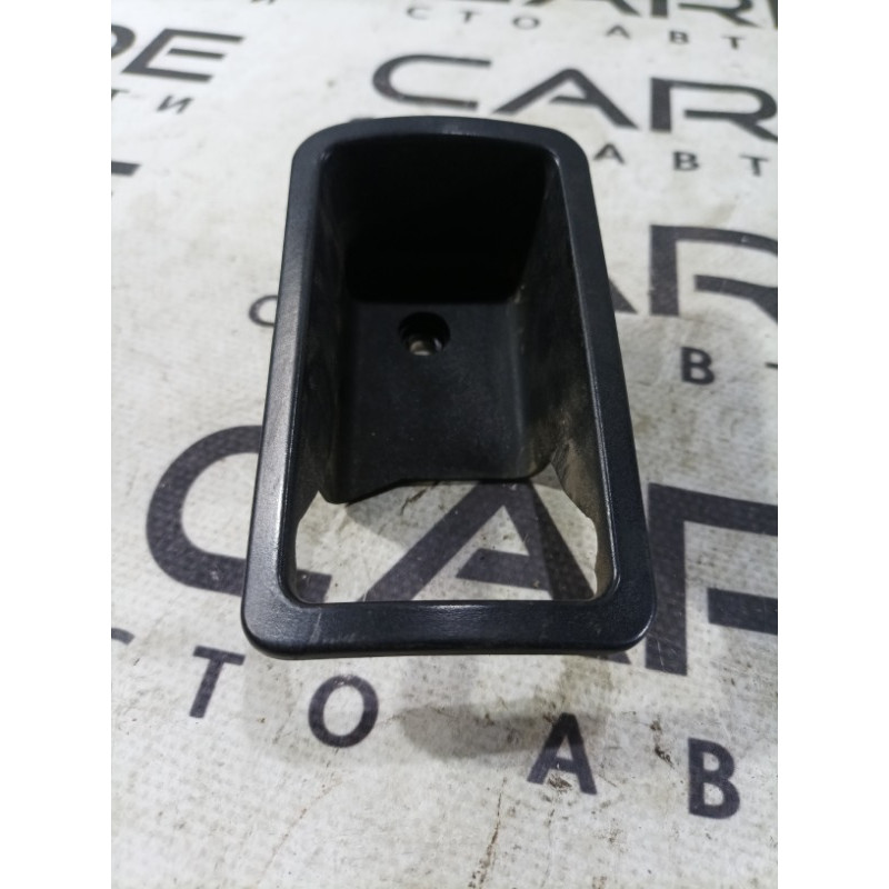 Накладка ручки внутренней (салон) Ford Transit Connect 1 2005 1.8L 2t14v22621ac