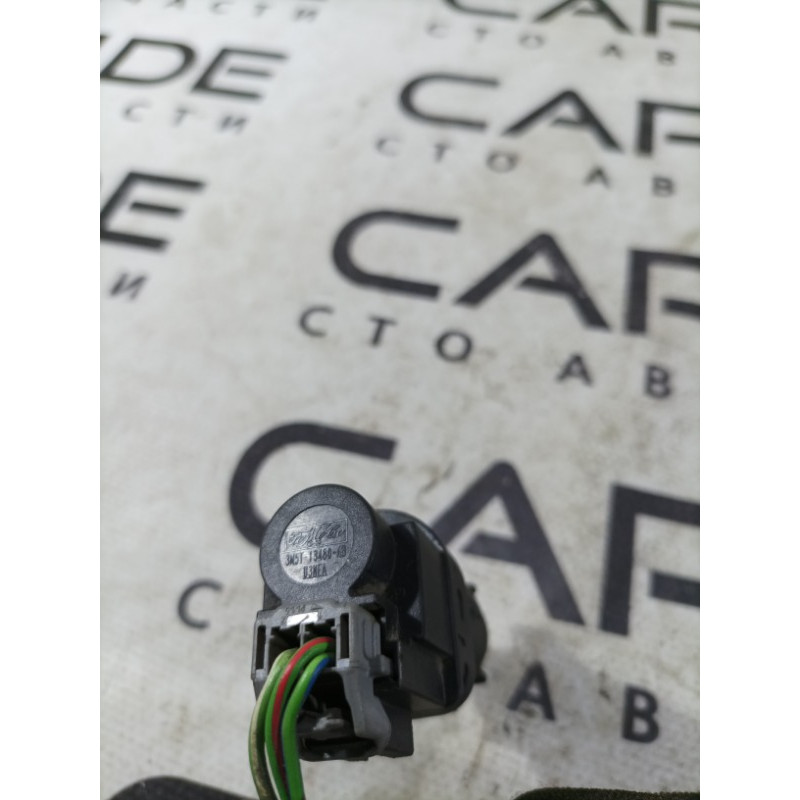 Концевик педали тормоза (электрика / датчики) Ford Transit Connect 1 2005 1.8L 3m5t13480ab