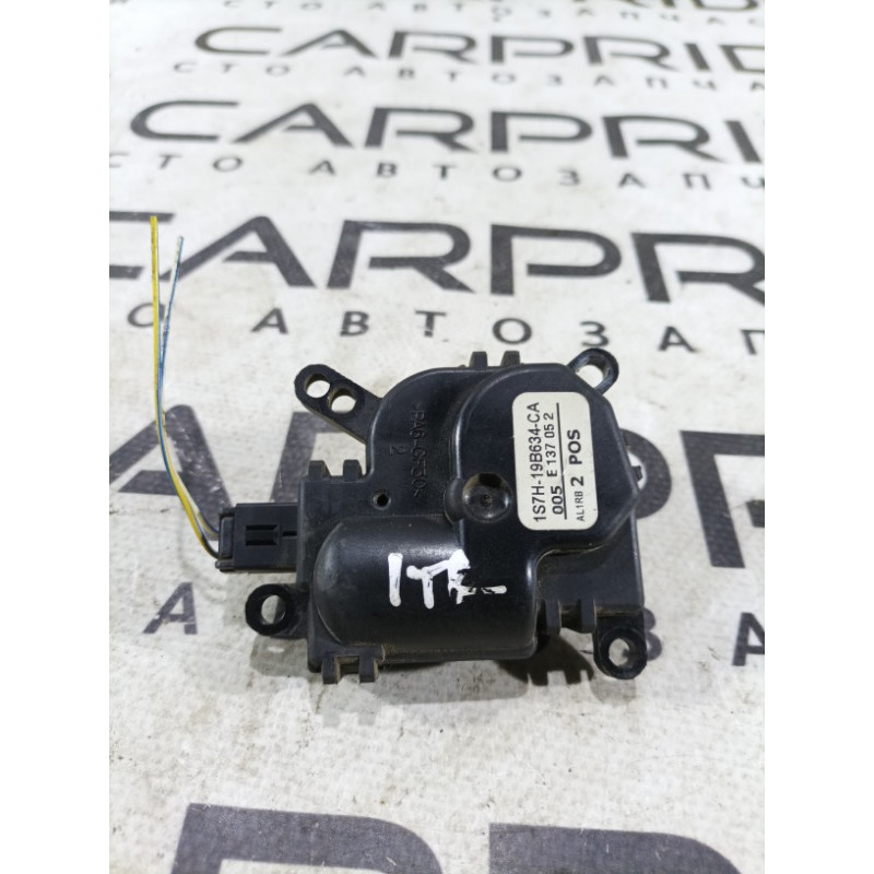 Привод заслонки отопителя (отопление и кондиционирование) Ford Transit Connect 1 2005 1.8L 1s7h19b634ca