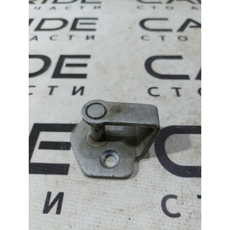 Ответная часть замка двери (кузов и элементы) Ford Transit Connect 1 2005 1.8L 2t14v21982bd