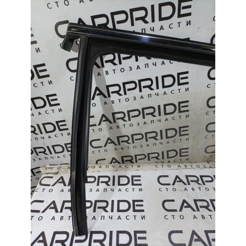 Молдинг стекла (кузов и элементы) Jeep Compass MP 2018 2.4 68242127AB