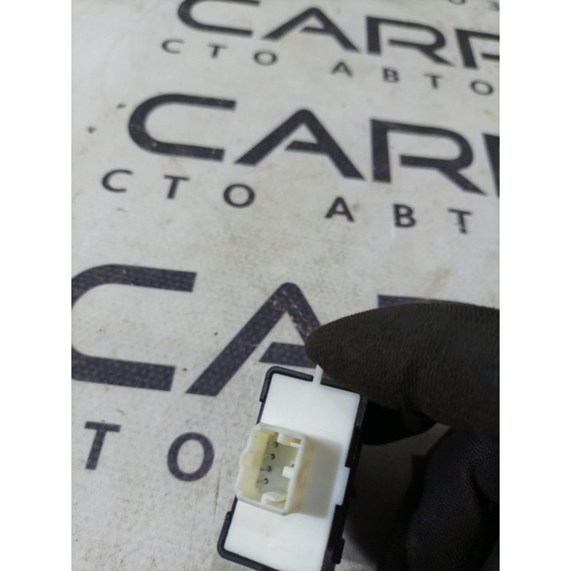 Кнопка склопідйомника (електрика / кнопки) Jeep Compass MP 2018 2.4 30171084