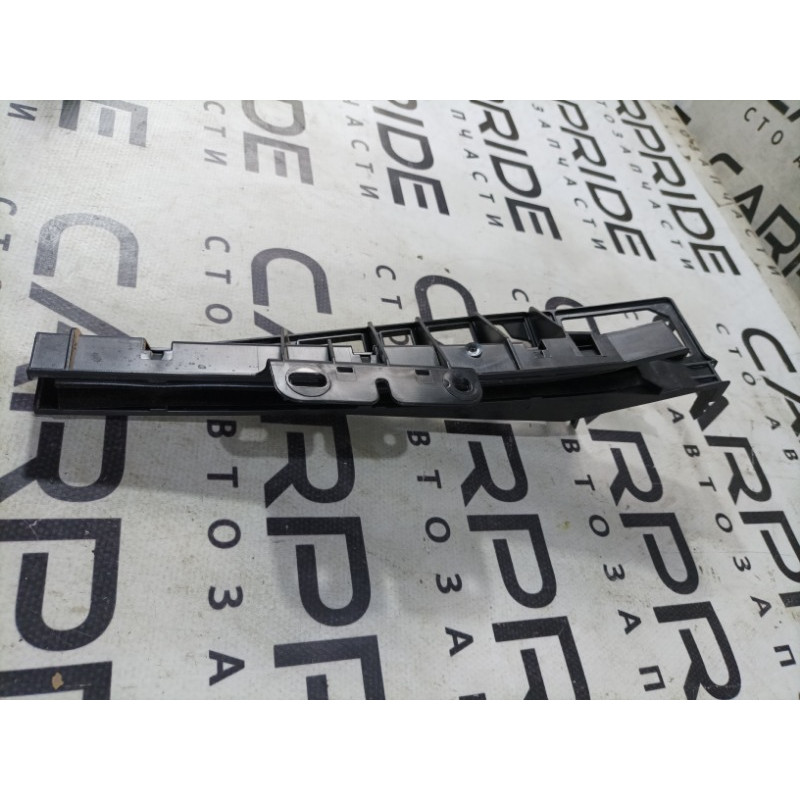 Направляюча скла дверей (кузов і елементи) Jeep Compass MP 2018 2.4 68292091AA