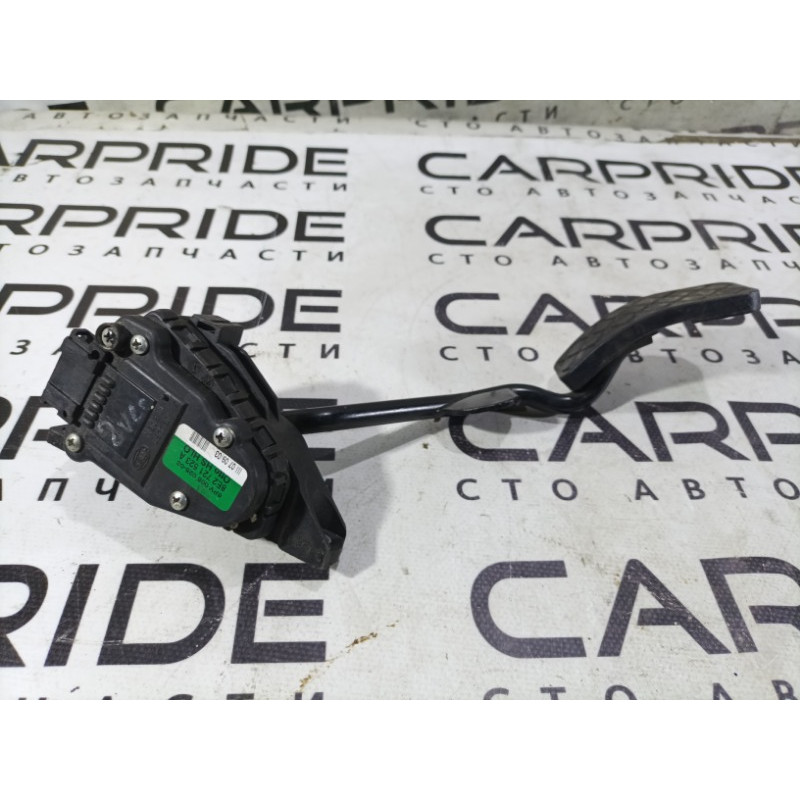 Педаль газа (электрика двигателя) Audi A4 B7 8e2721523a