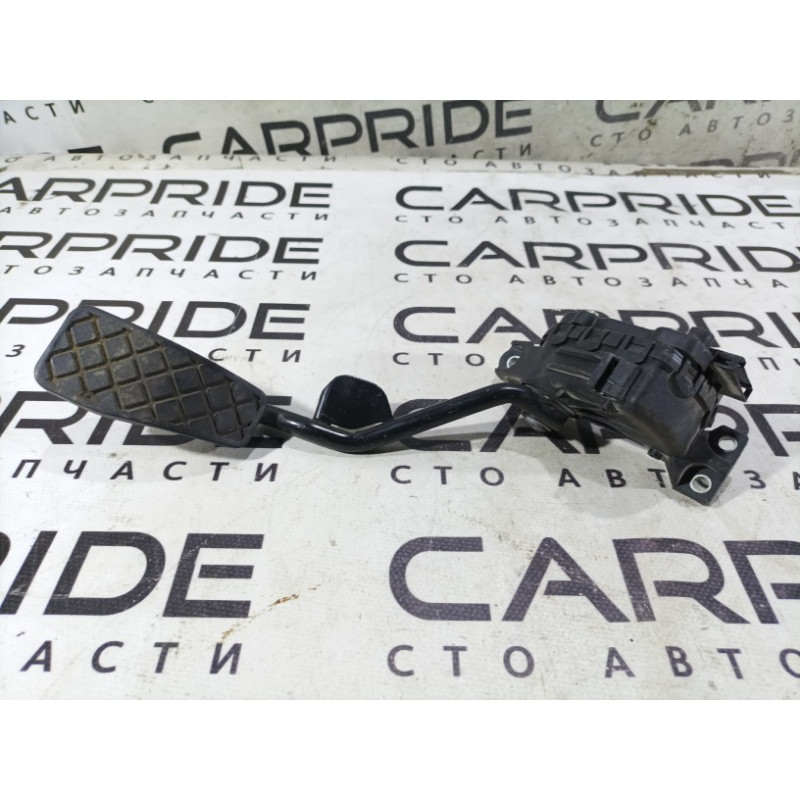 Педаль газа (электрика двигателя) Audi A4 B7 8e2721523a