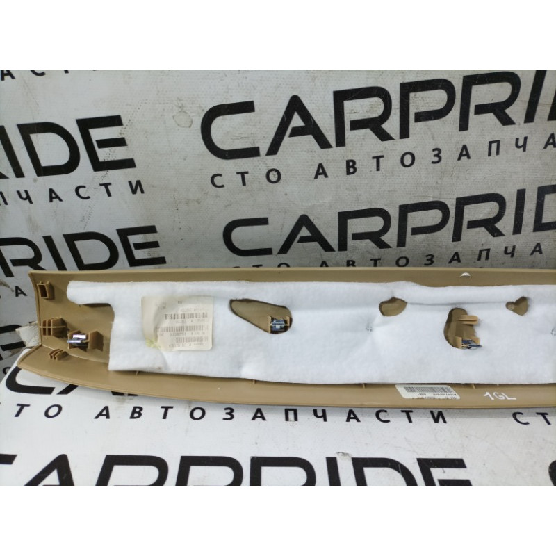 Обшивка кришки багажника (салон) Mercedes-Benz GL X164 2012 4.6 a1647401370