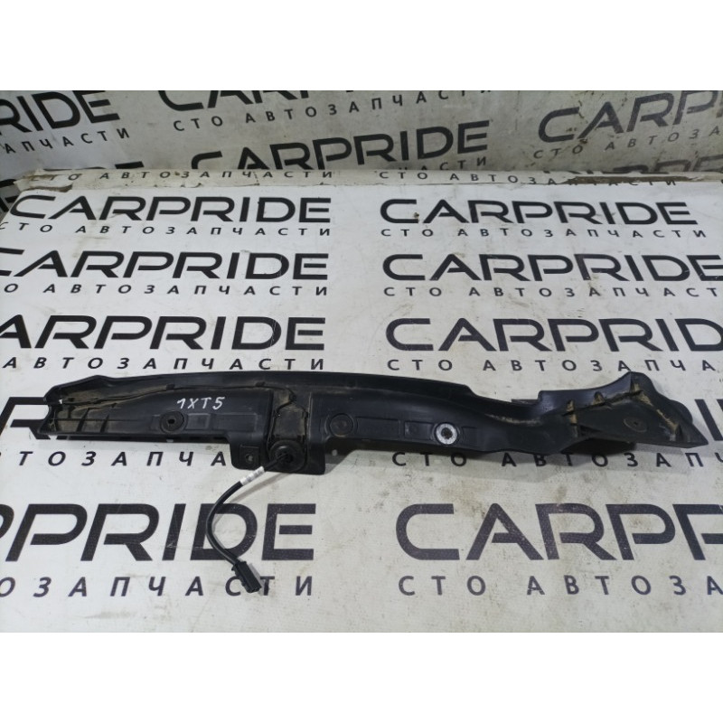 Накладка крышки багажника (кузов и элементы) Cadillac Xt5 1 2016 3.6 23172147