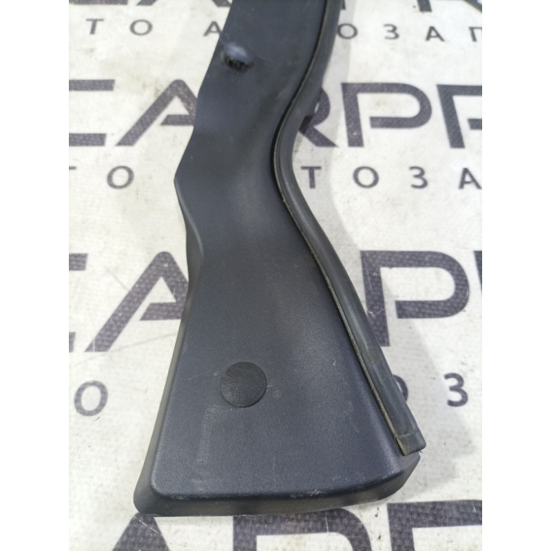 Накладка крышки багажника (кузов и элементы) Cadillac Xt5 1 2016 3.6 23172146