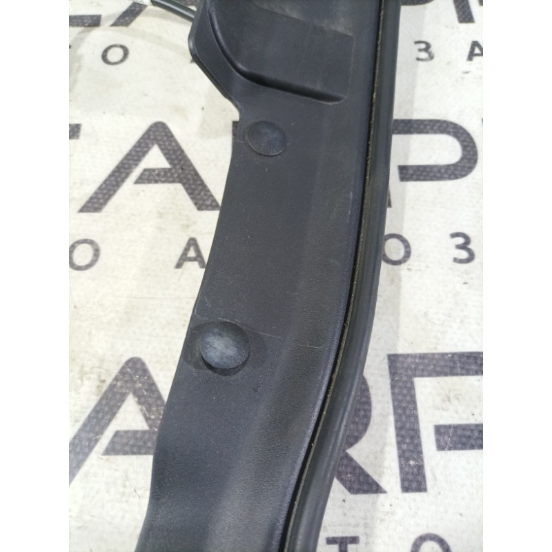 Накладка крышки багажника (кузов и элементы) Cadillac Xt5 1 2016 3.6 23172146